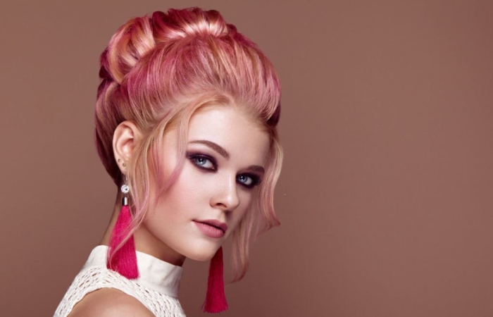 Process For Applying  Blonde Hair Pink